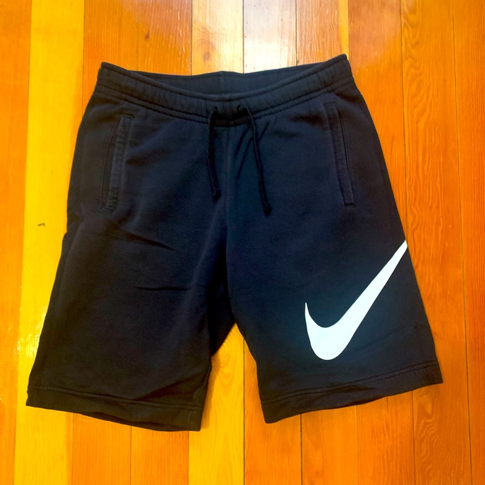 Great condition. Very comfortable.